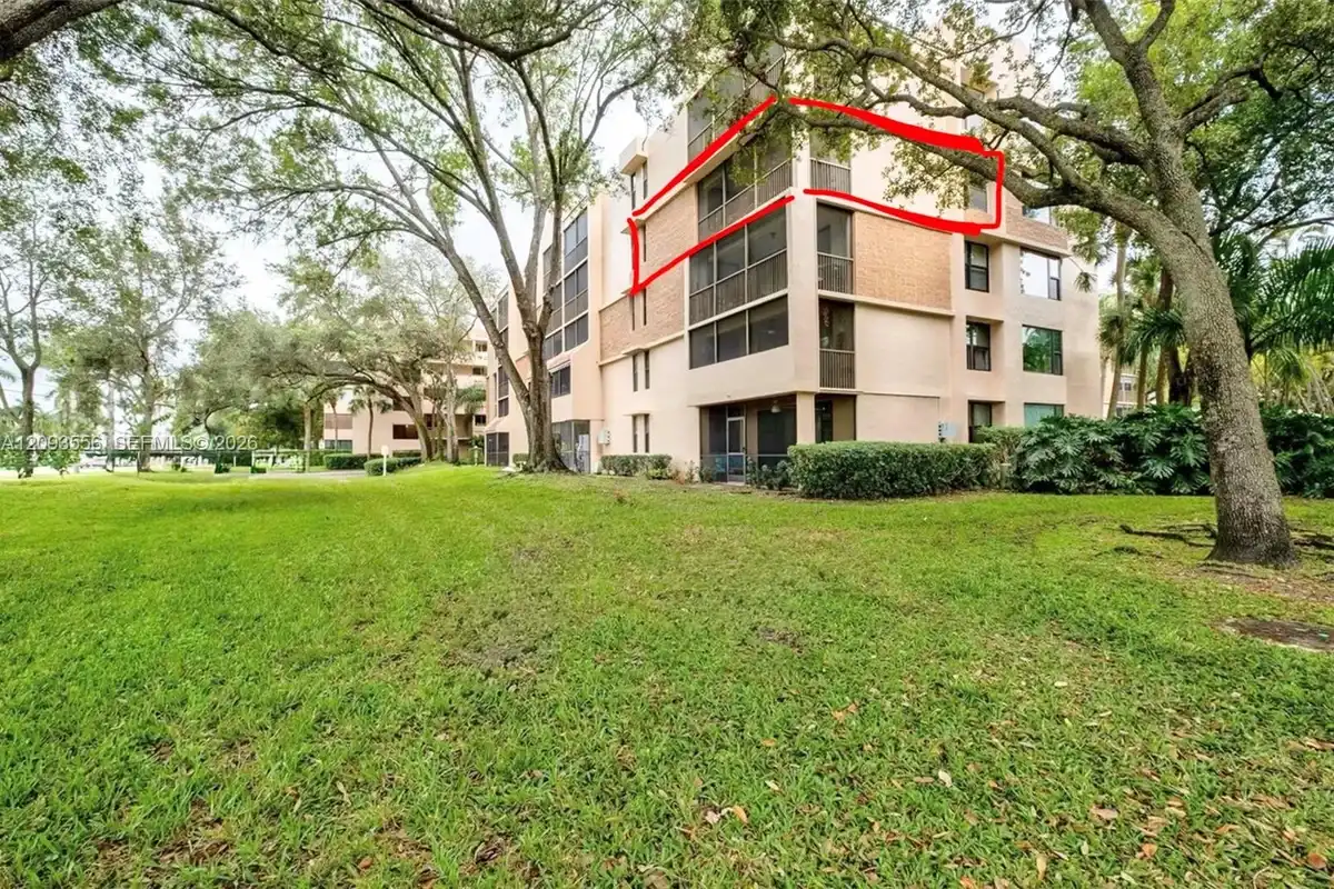 6800 Cypress Rd #401, Plantation: photo 1 of 26