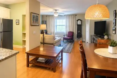 197 Kent L, West Palm Beach: photo 1 of 2