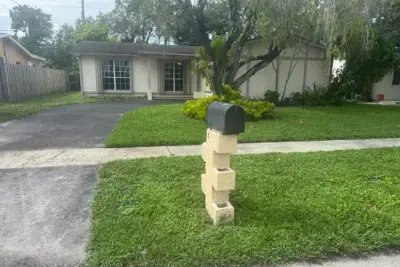 12290 NW 29th St, Sunrise: photo 1 of 42