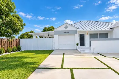 20726 SW 105 Ave #1, Cutler Bay: photo 1 of 13