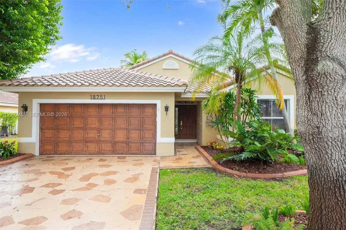 18751 NW 24th Ct, Pembroke Pines: photo 1 of 78