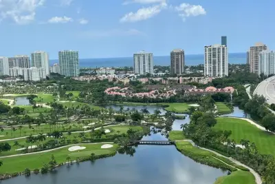 19501 W Country Club Dr #TS-03, Aventura: photo 1 of 31