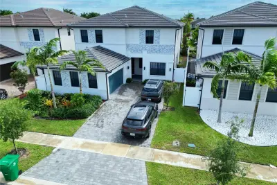 17394 SW 46th St, Miramar: photo 1 of 23