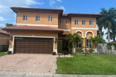 2964 NE 42nd Ave, Homestead: photo 1 of 21