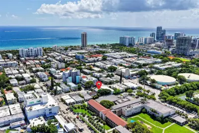 7610 Dickens Ave, Miami Beach: photo 1 of 34