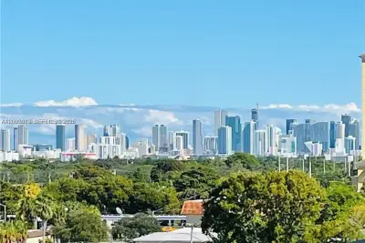 1805 Ponce De Leon Blvd #611, Coral Gables: photo 1 of 36