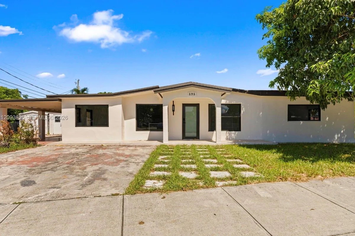 191 SE 6th Ave, Hialeah: photo 1 of 24