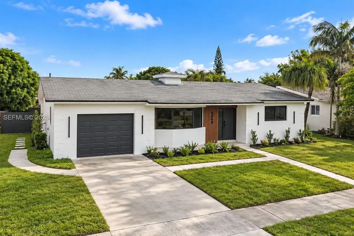 5309 Hayes St, Hollywood: photo 1 of 54