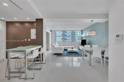 5055 Collins Ave #7A, Miami Beach: photo 1 of 30