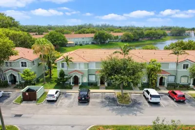 2818 SE 16th Ave #118, Homestead: photo 1 of 21