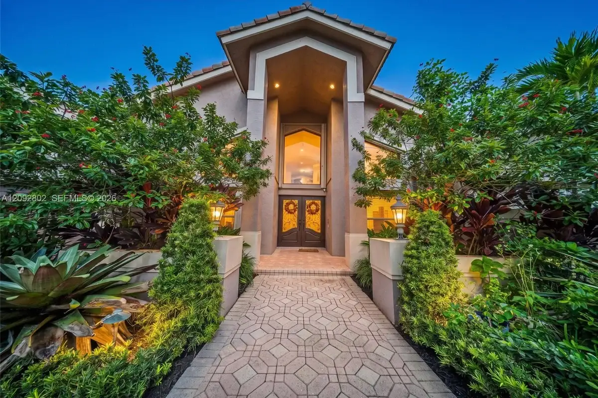 4961 NW 102nd Dr, Coral Springs: photo 1 of 71