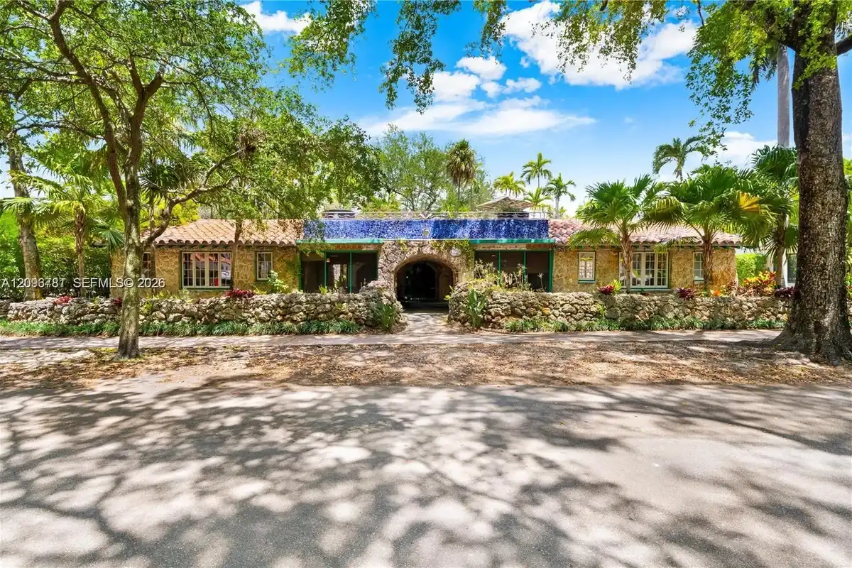 1301 Milan Ave #3, Coral Gables: photo 1 of 21