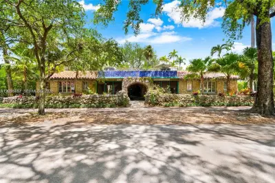 1301 Milan Ave #3, Coral Gables: photo 1 of 21
