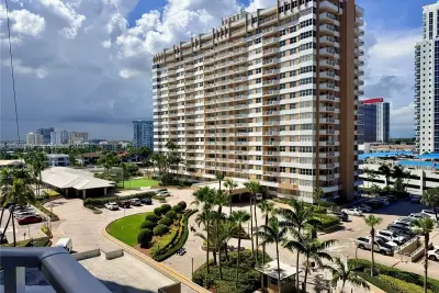 1965 S Ocean Dr #18C, Hallandale Beach: photo 1 of 18