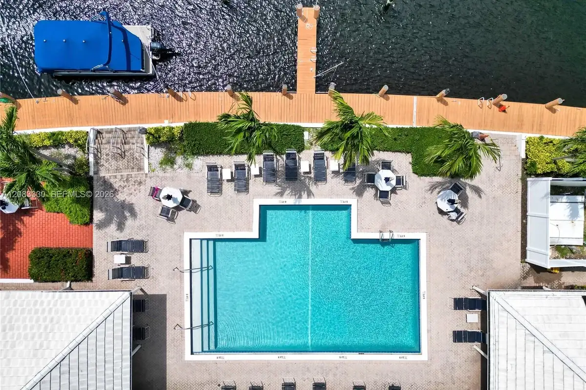 130 Cypress Club Dr #302, Pompano Beach: photo 1 of 46
