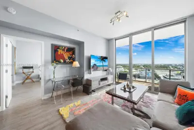 3470 E Coast Ave #H1602, Miami: photo 1 of 19