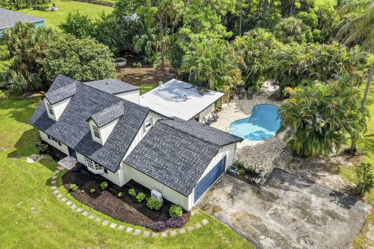 4660 Coconut Blvd, West Palm Beach: photo 1 of 36