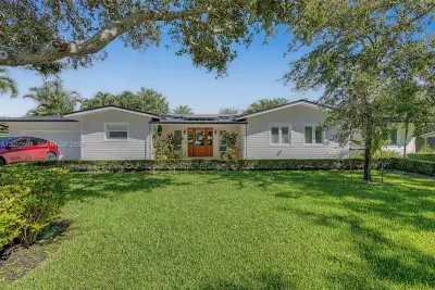 7301 SW 134th Ter, Pinecrest: photo 1 of 34