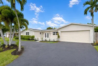 4471 NW 6th Ct, Coconut Creek: photo 1 of 42