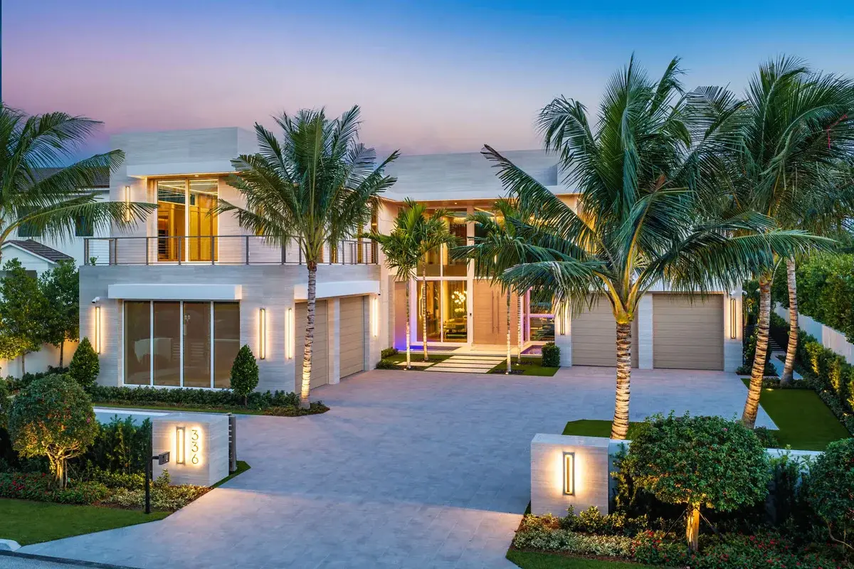 336 E Coconut Palm Rd, Boca Raton: photo 1 of 97