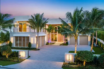 336 E Coconut Palm Rd, Boca Raton: photo 1 of 97