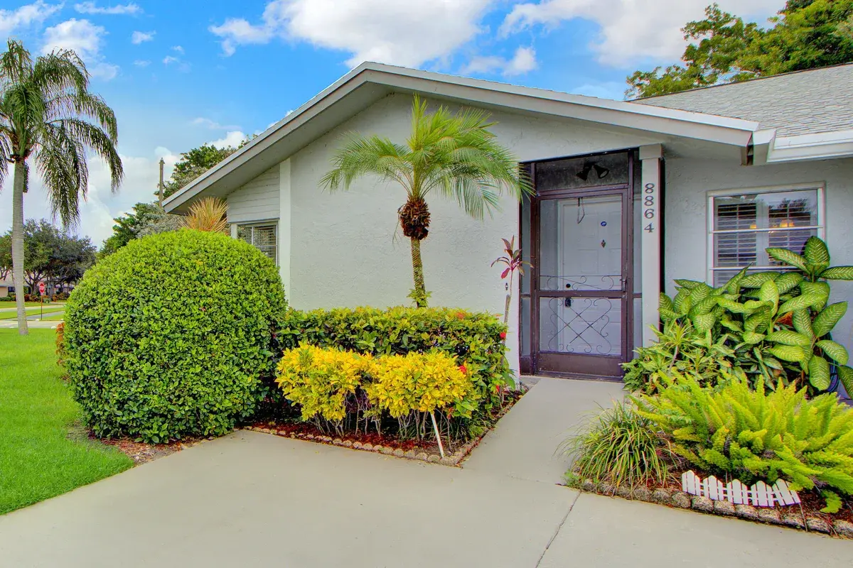 8864 Sunscape Ln, Boca Raton: photo 1 of 15