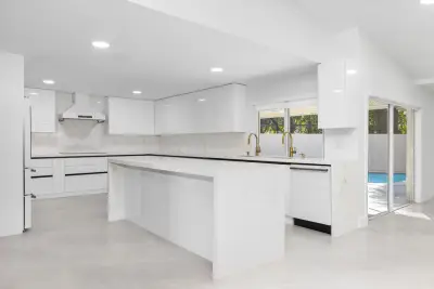 7134 San Sebastian Dr, Boca Raton: photo 1 of 21