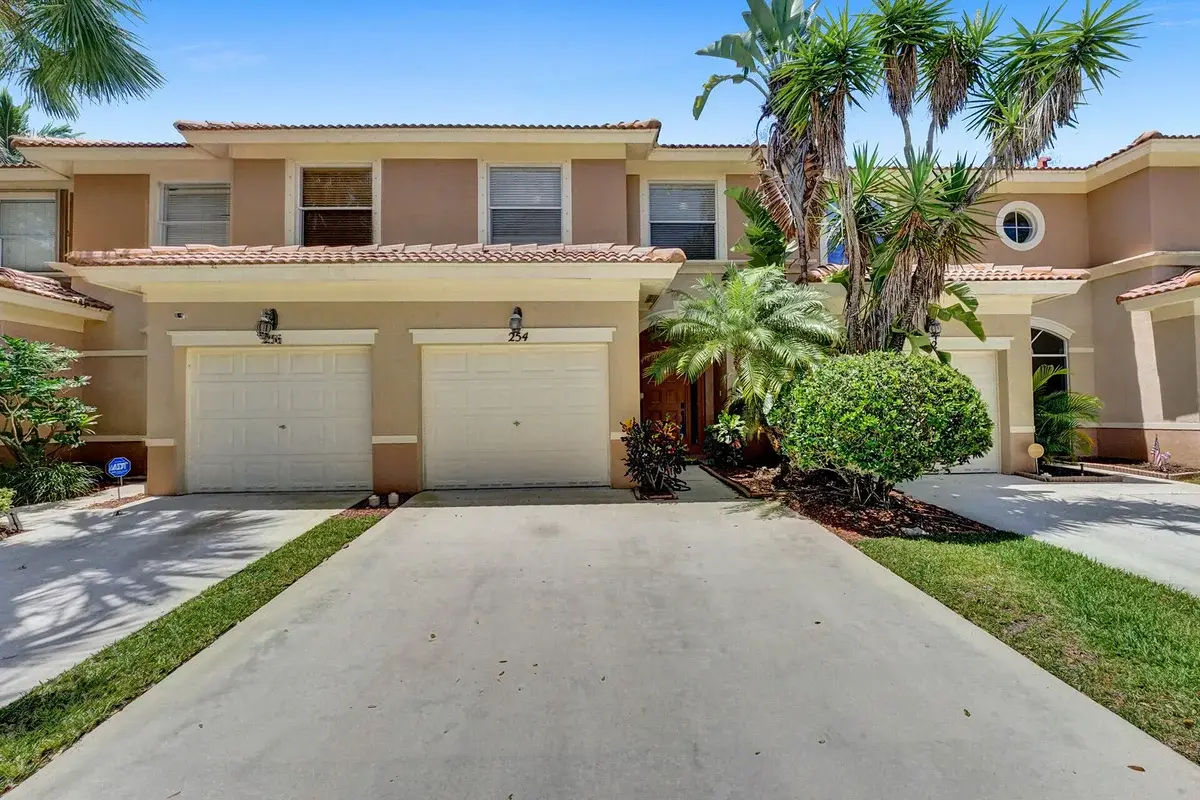 254 River Bluff Ln, Royal Palm Beach: photo 1 of 33
