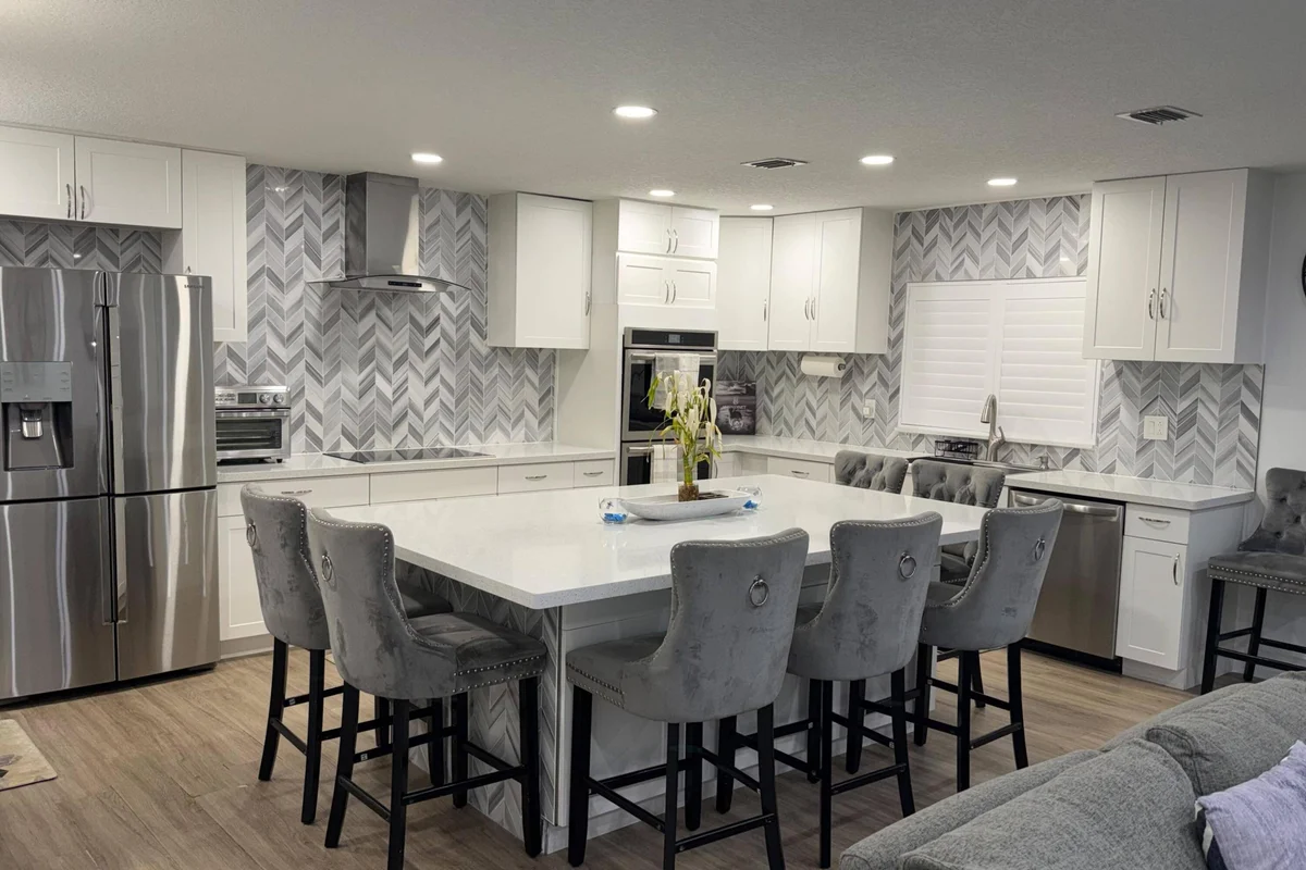 4103 NW 79th Ave, Sunrise: photo 1 of 39