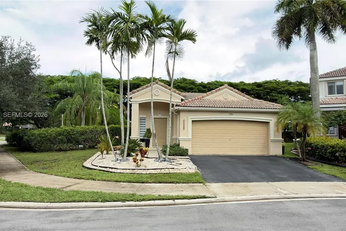 1596 Canary Island Dr, Weston: photo 1 of 72