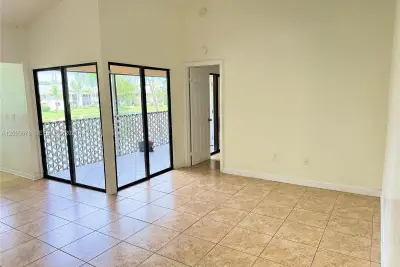 1021 Adams Ave #1021E, Homestead: photo 1 of 26