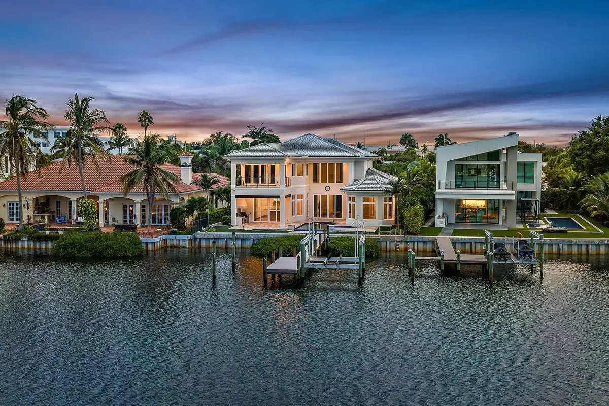 3433 Harbor Rd N, Jupiter: photo 1 of 34