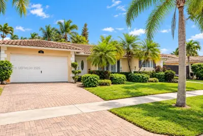 1113 N 46th Ter, Hollywood: photo 1 of 1