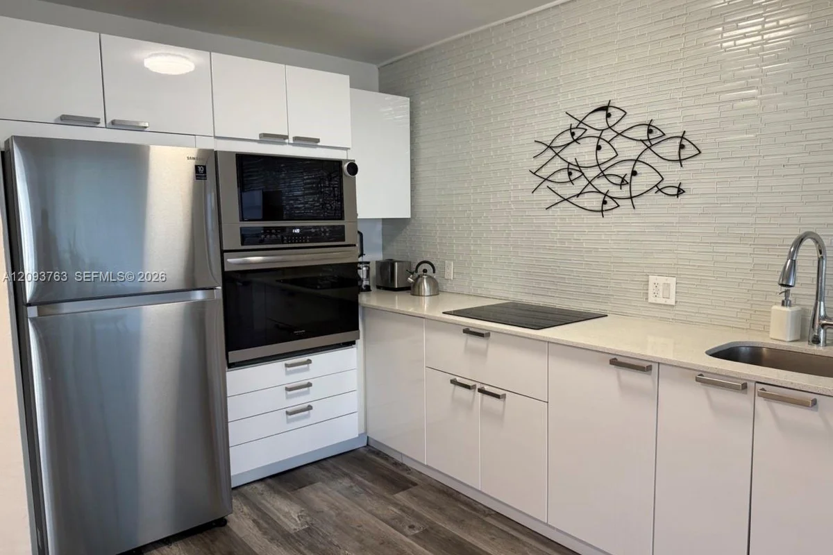 20335 W Country Club Dr #1103, Aventura: photo 1 of 16
