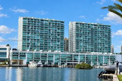 400 Sunny Isles Blvd #403, Sunny Isles Beach: photo 1 of 44
