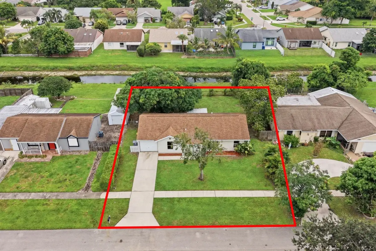 5141 Saint John Ave N, Boynton Beach: photo 1 of 42
