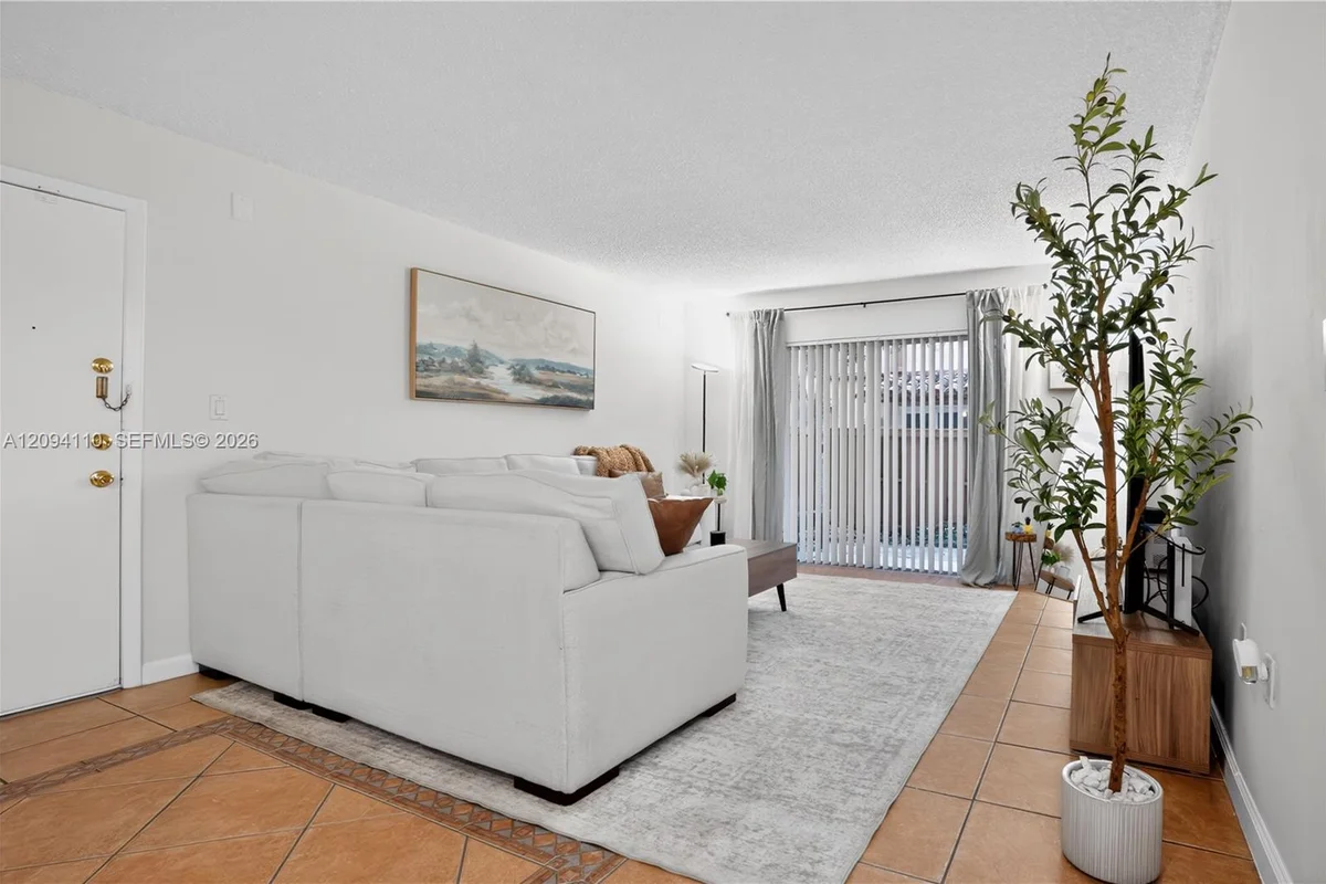 7221 Miami Lakes Dr #A21, Miami Lakes: photo 1 of 18
