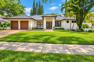 1985 Parkside Cir S, Boca Raton: photo 1 of 52