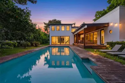 4353 Alton Rd, Miami Beach: photo 1 of 36