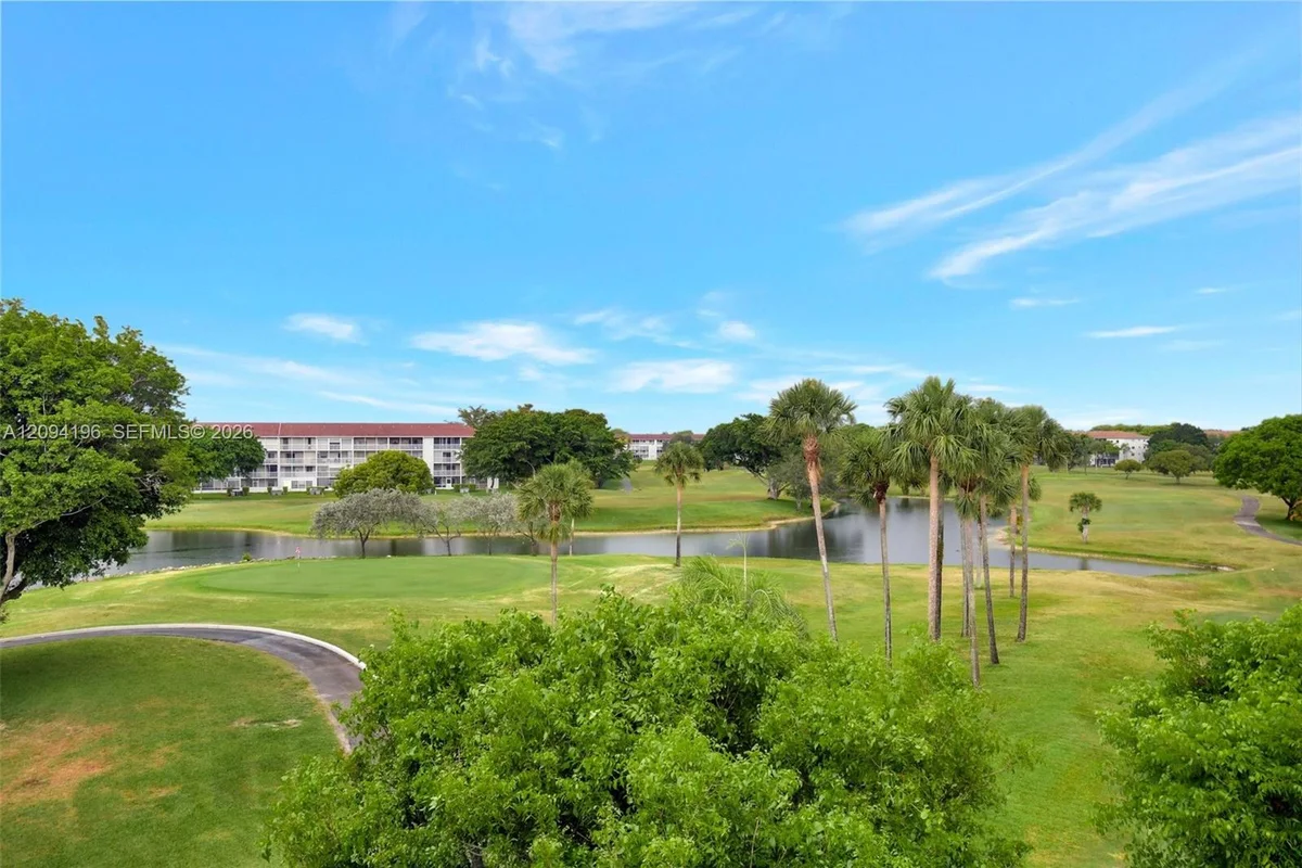 13475 SW 9th St #413A, Pembroke Pines: photo 1 of 25
