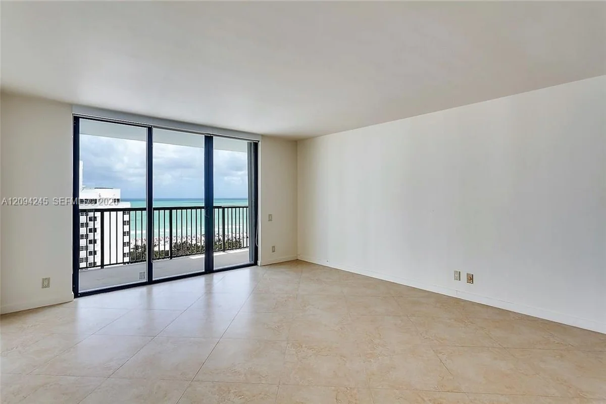 1800 Collins Ave #19F, Miami Beach: photo 1 of 14