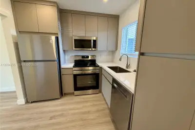400 S Waterway Dr S #108, Lantana: photo 1 of 51