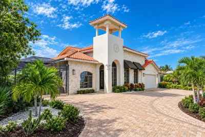 3901 NE 23rd Ter, Lighthouse Point: photo 1 of 41