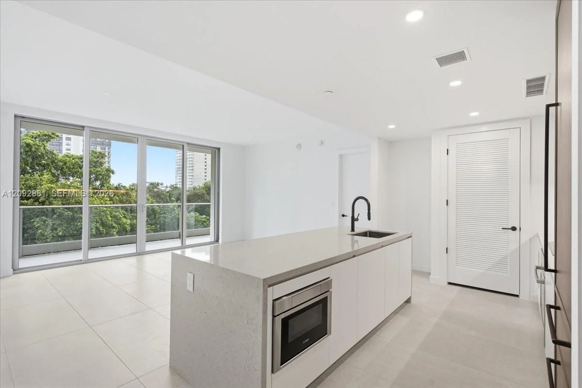 2200 Brickell Ave #301, Miami: photo 1 of 50
