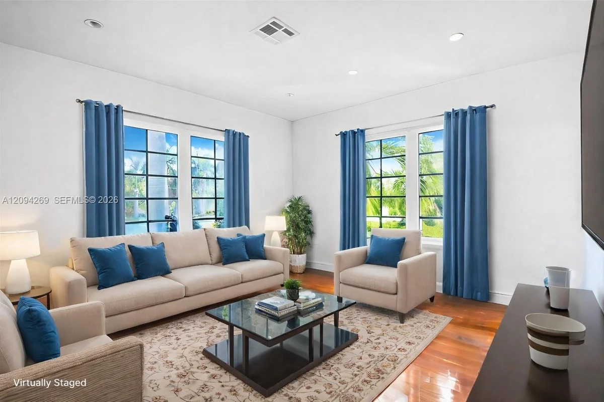 1920 Michigan Ave #2, Miami Beach: photo 1 of 14