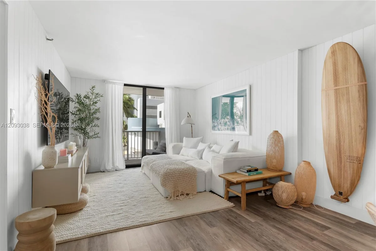 4301 Collins Ave #207, Miami Beach: photo 1 of 30