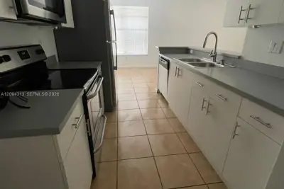 5840 W Sample Rd #105, Coral Springs: photo 1 of 6