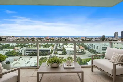 650 West Ave #2206, Miami Beach: photo 1 of 28