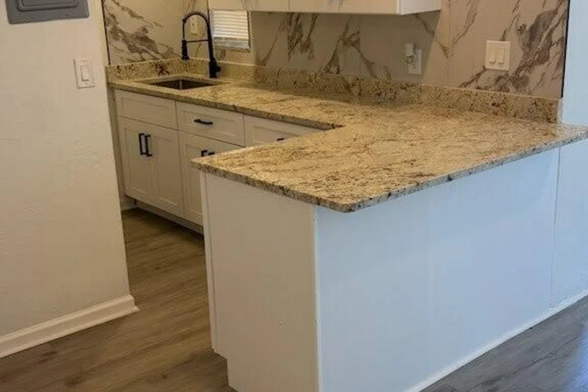 1121 NE 2nd St #203, Fort Lauderdale: photo 1 of 7