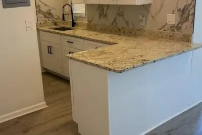 1121 NE 2nd St #203, Fort Lauderdale: photo 1 of 7